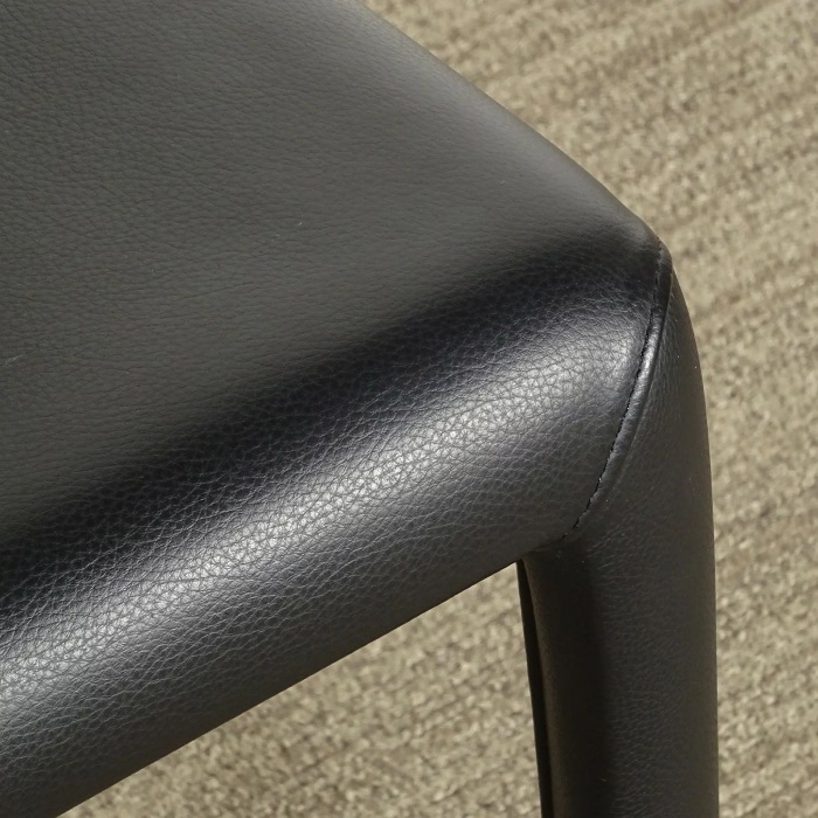 ◾︎SELUNO◾︎ 【短期展示美品】Cassina カッシーナ 369 HOLA / オラ