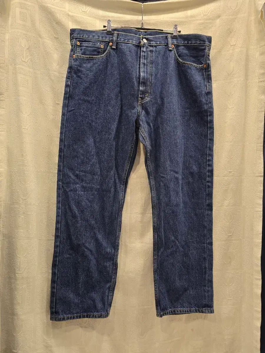 リーバイス 505 レギュラーストレートデニム 42