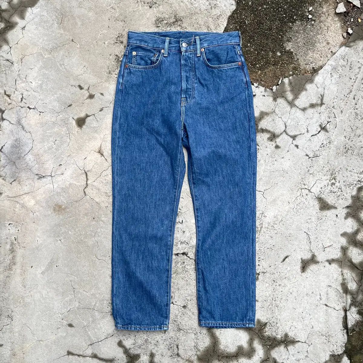 Acne Studios アクネストゥディオズ ボタンフライ デニムパンツ