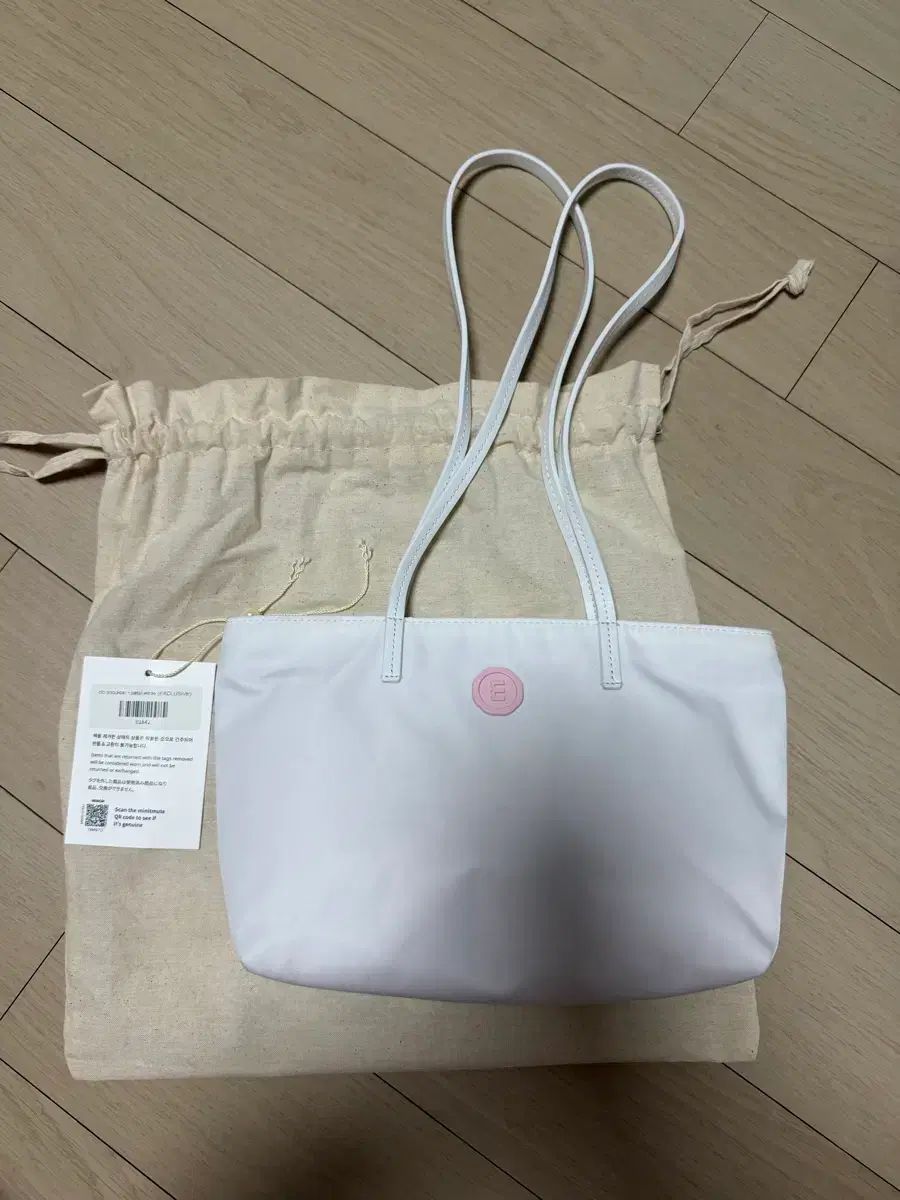 MINITMUTE クロー ショール 白