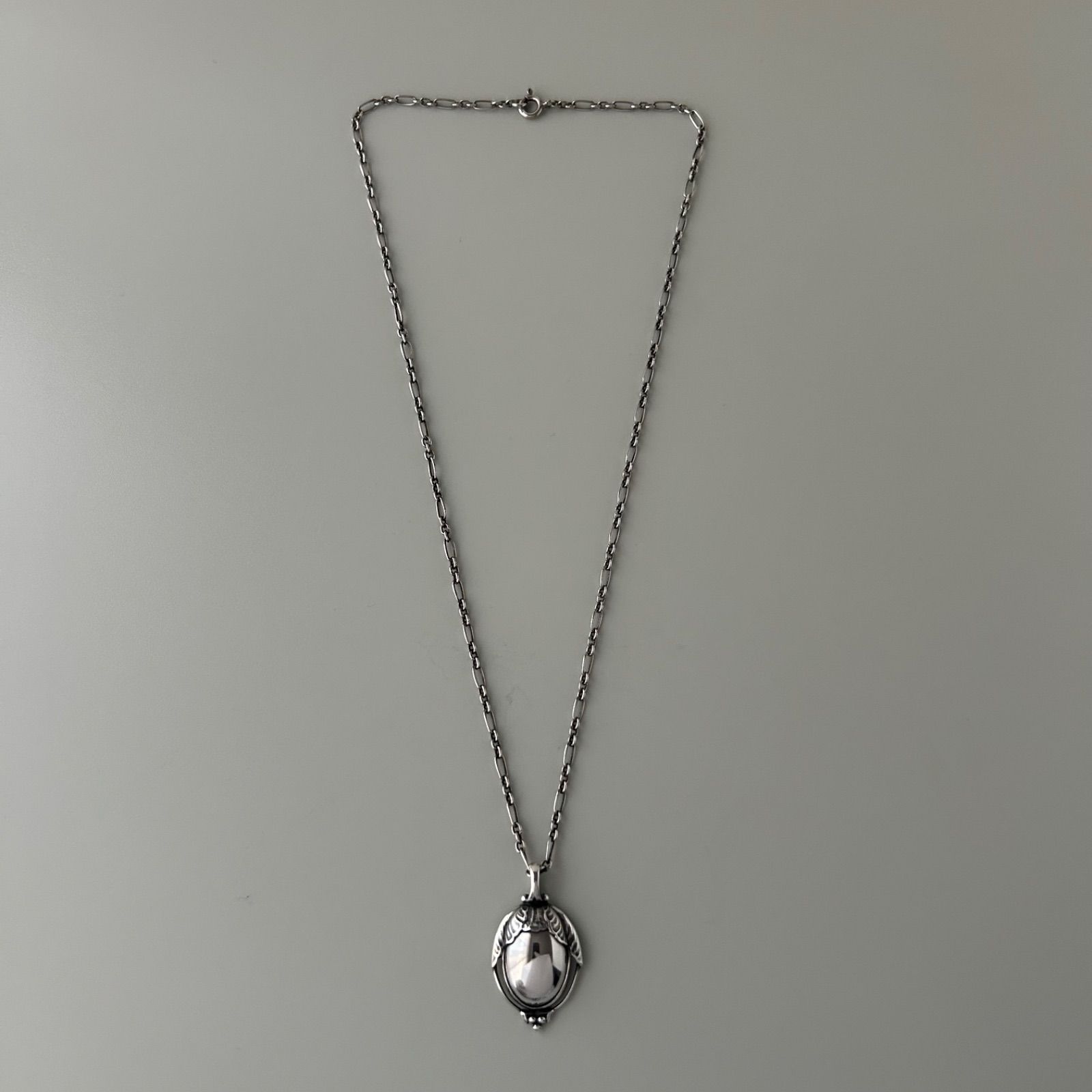 ☆美品☆ジョージジェンセン　シルバーネックレス　 2010 ジョージジェンセン ネックレス ペンダント 2010 Silver 925 Georg