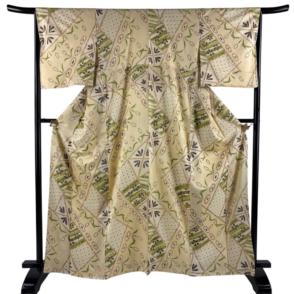 【美品】 小紋 身丈163cm 裄丈66cm M 袷 草花 幾何学 ベージュ 正絹 秀品 【中古】