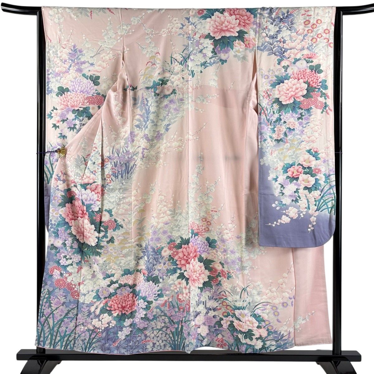 振袖 身丈155cm 裄丈64cm M 袷 牡丹 菊 箔 金彩 薄ピンク 正絹 秀品 【中古】 6,424円