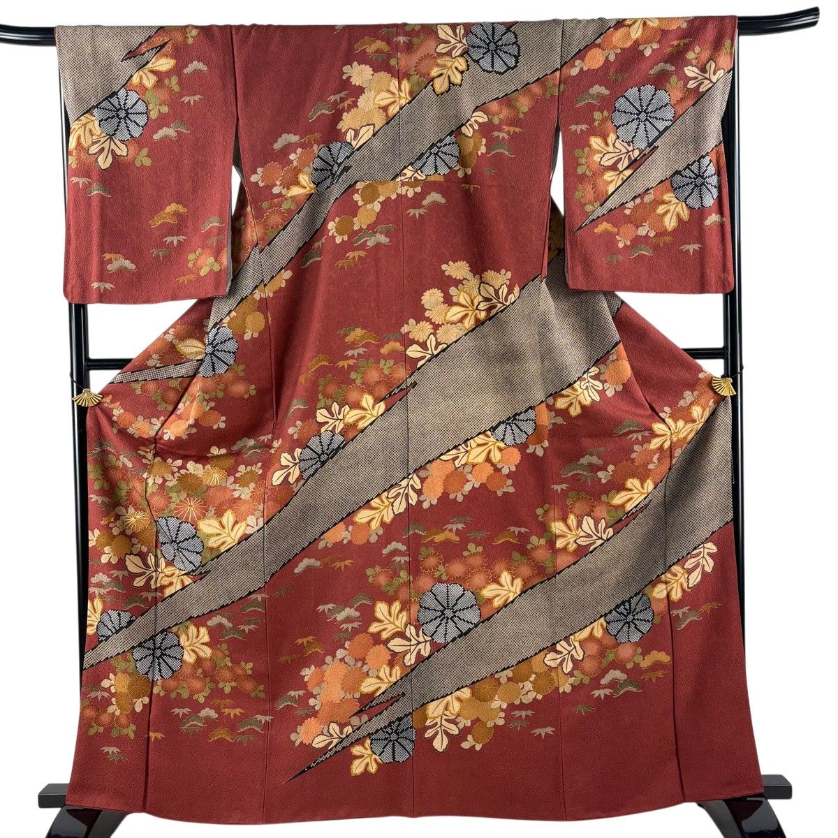 訪問着 身丈164cm 裄丈67cm M 袷 菊 松 金糸 金彩 赤茶 正絹 秀品 【中古】 6,864円