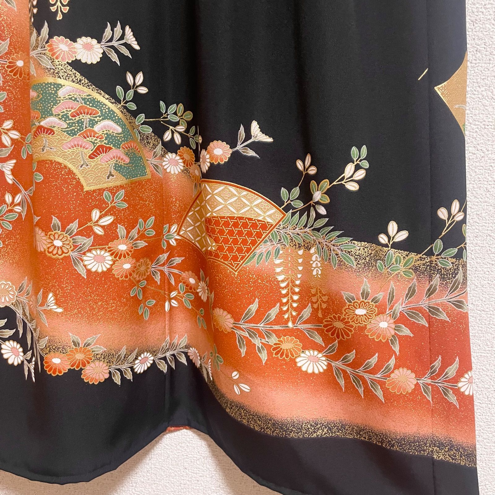 一点物 着物リメイク ロングワンピース ドレス 黒留袖 正絹 地紙花文
