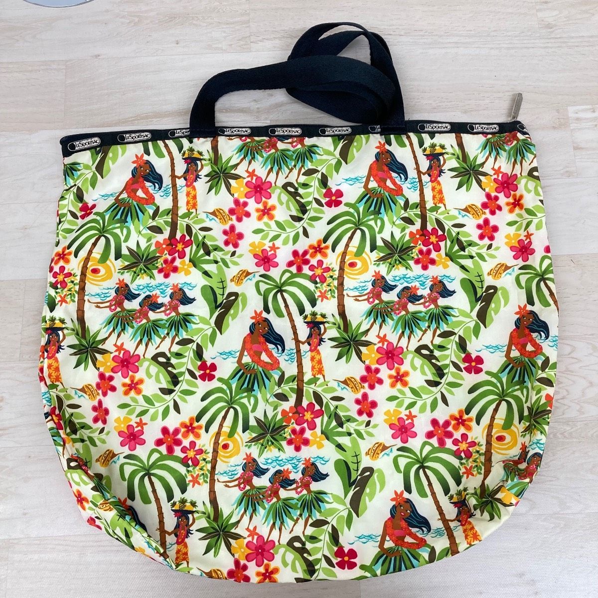 LeSportsac ヨガマットバッグ フラガール柄 LeSportsac ヨガマットバッグ フラガール柄 LeSportsac ヨガマット