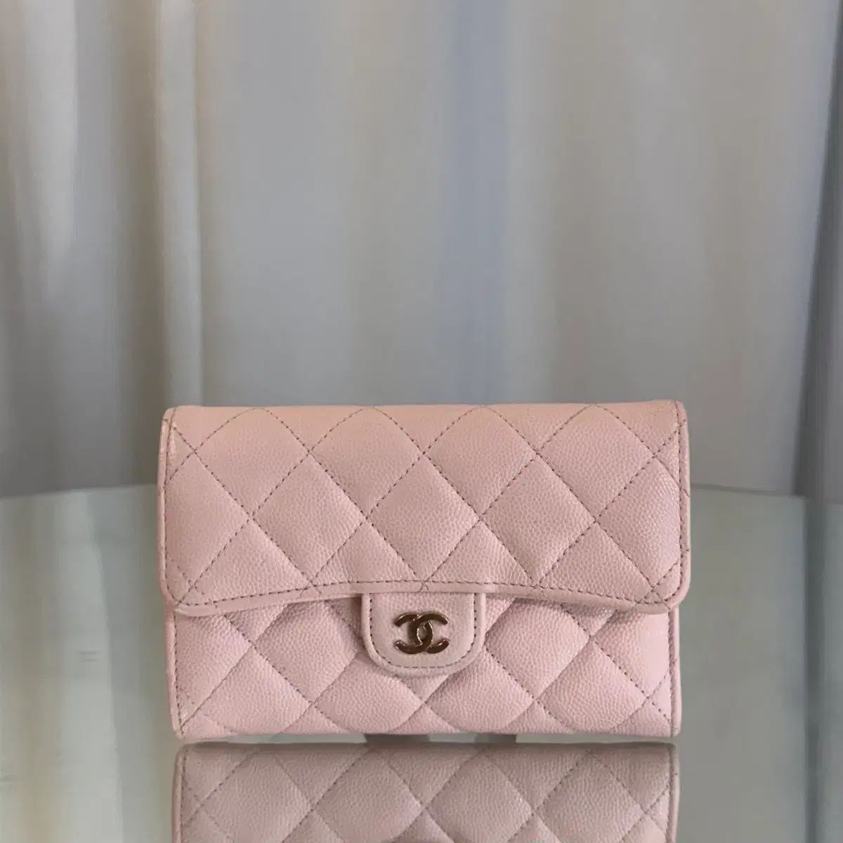 CHANEL Classic スナップボタン キャビア Rab 中財布 ピンク