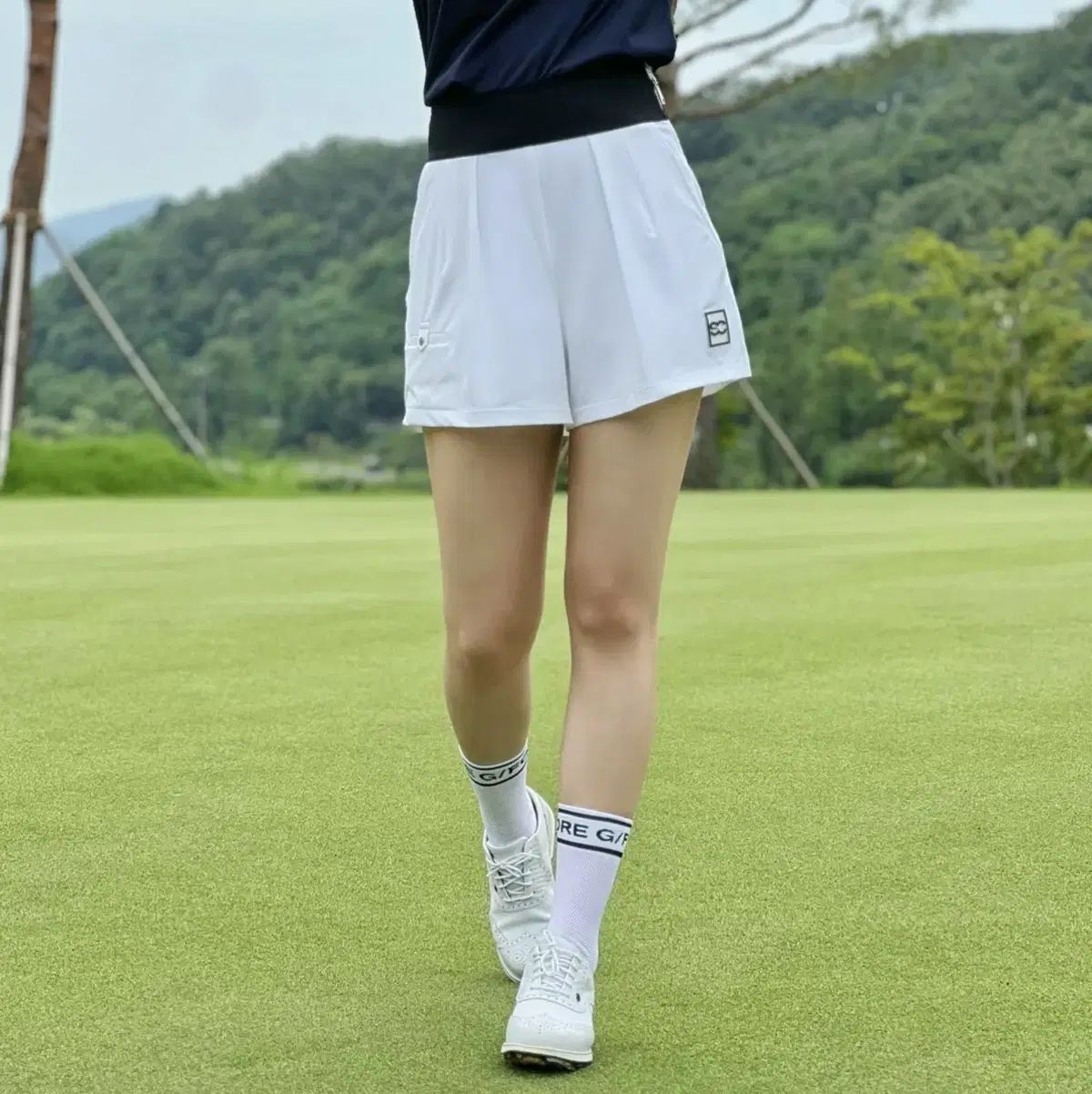 SOUTH CAPE サウスケープ ピンタック ロゴ バンド ショート パンツ (WOMEN)