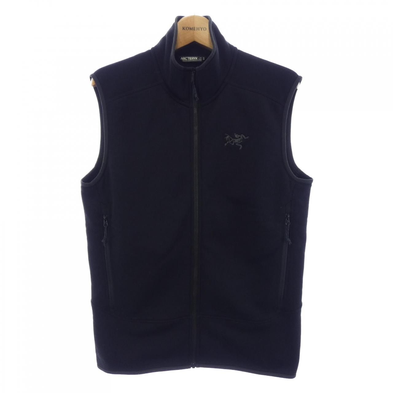 アークテリクス ARC'TERYX ベスト 10,064円