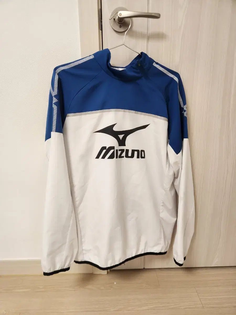 mizuno ミズノ ハイネック ピステ ユニセックス ランニング 軽量 ピステ ウーブン ウィンドブレーカー