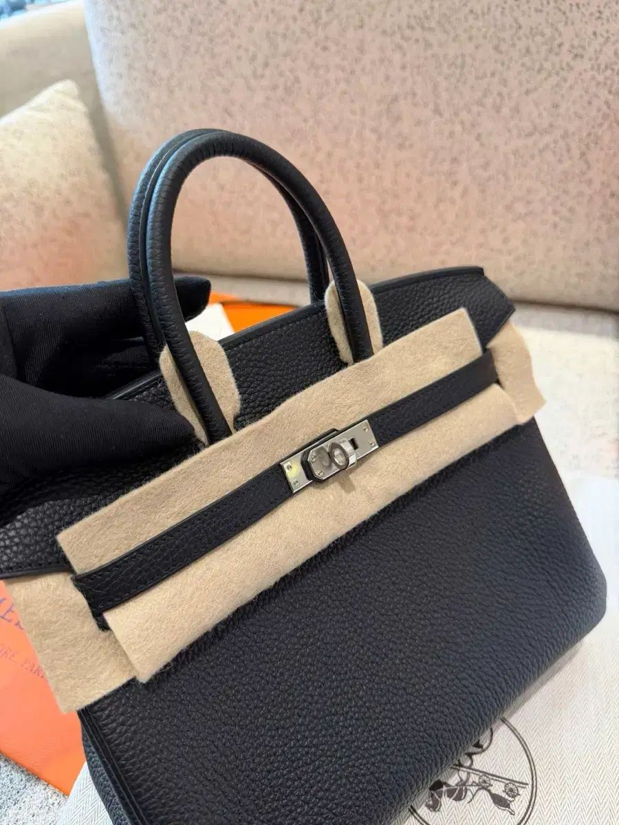エルメス バーキン 25 バッグ トゴ ノワール シルバー金具 G刻印 (新品)