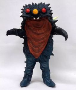 フィギュア ビーコン 「帰ってきたウルトラマン」 大怪獣シリーズ5000 塗装済み完成品 少年リック&プレミアムバンダイ限定【10日以内発送】