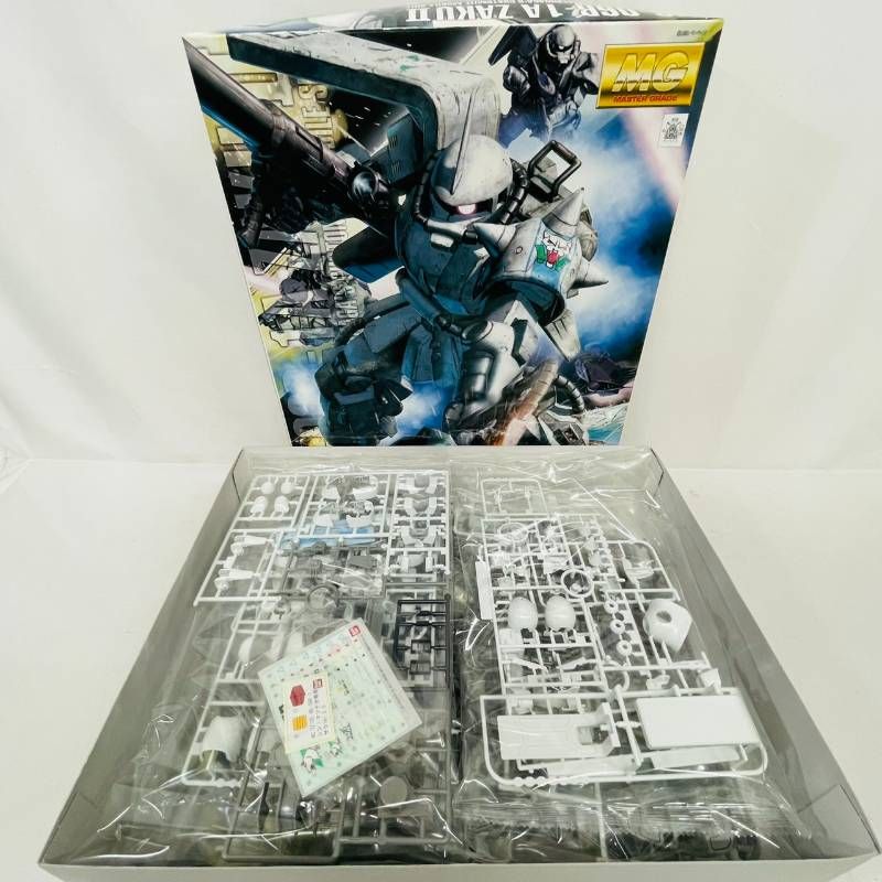 未組立】 MG 1/100 ジオン公国軍 MS-06R-1A シンマツナガ専用 ザク ver