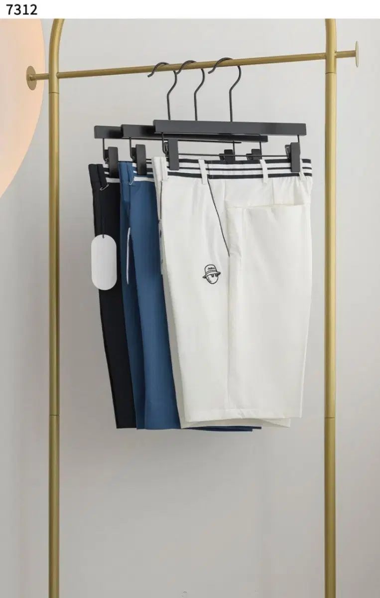 MALBON GOLF マルボンゴルフ バケット ロゴ ハーフ パンツ
