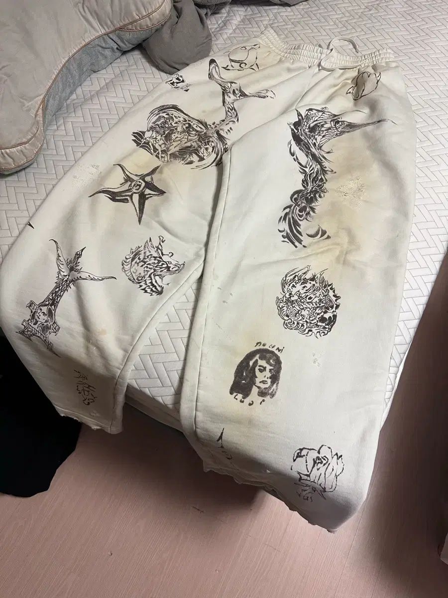 S バレンシアガ TATTOO スウェット パンツ