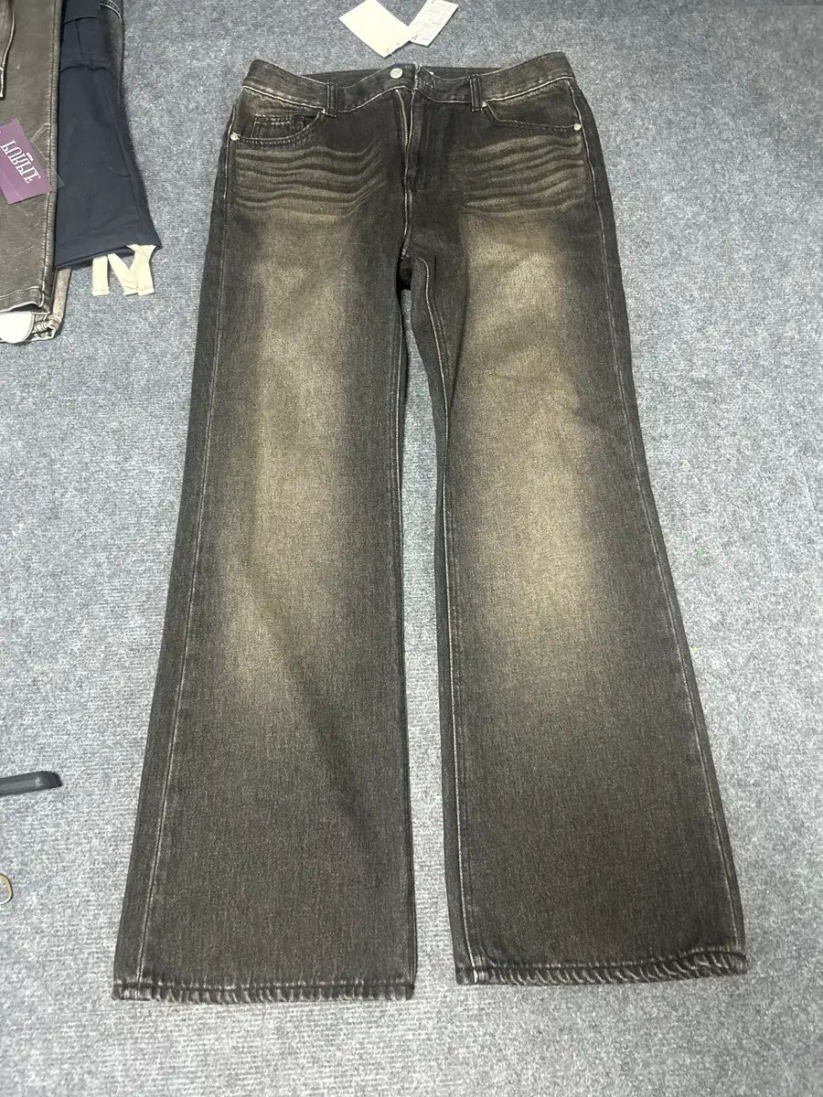 ONER ノア フレア デニムパンツ 7,234円