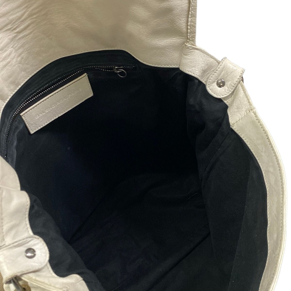 BALENCIAGA(バレンシアガ) ショルダーバッグ ザ・メンズバサス 163268