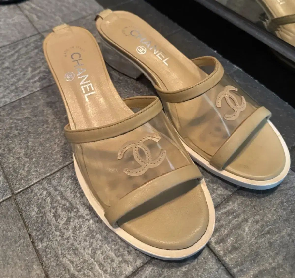 (正規品) CHANEL サンダル スリッパ (36)