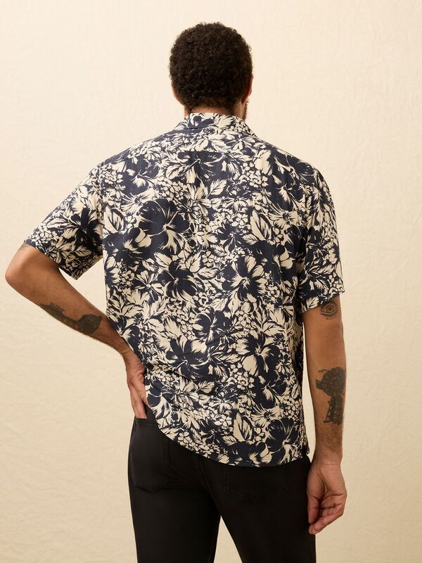 ファレティ メンズ トップス シャツ Faherty Mens Bali Camp Short Sleeve Shirt Fjord Bloom ファレティ メンズ トップス シャツ Faherty Mens Bali Camp Short Sleeve Shirt Fjord Bloom