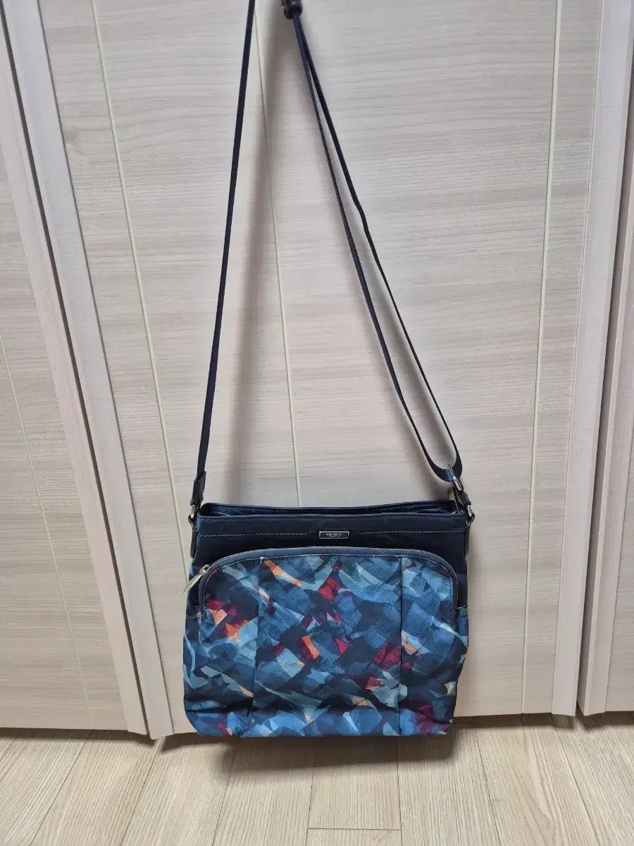 (正規品) TUMI クロスバッグ クロスバッグ パータン レディース TUMI 7,327円