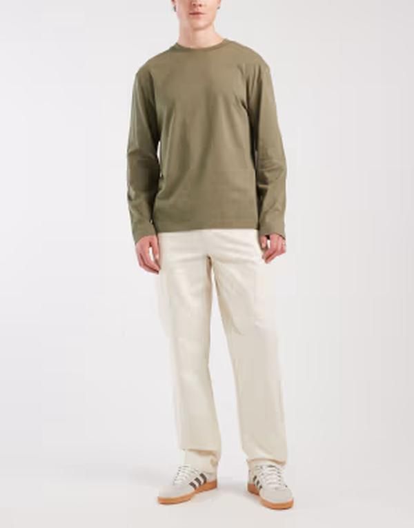 エイソス メンズ ボトムス カジュアルパンツ カーゴパンツ ASOS DESIGN straight cargo pants in slubby twill in stone ストーン