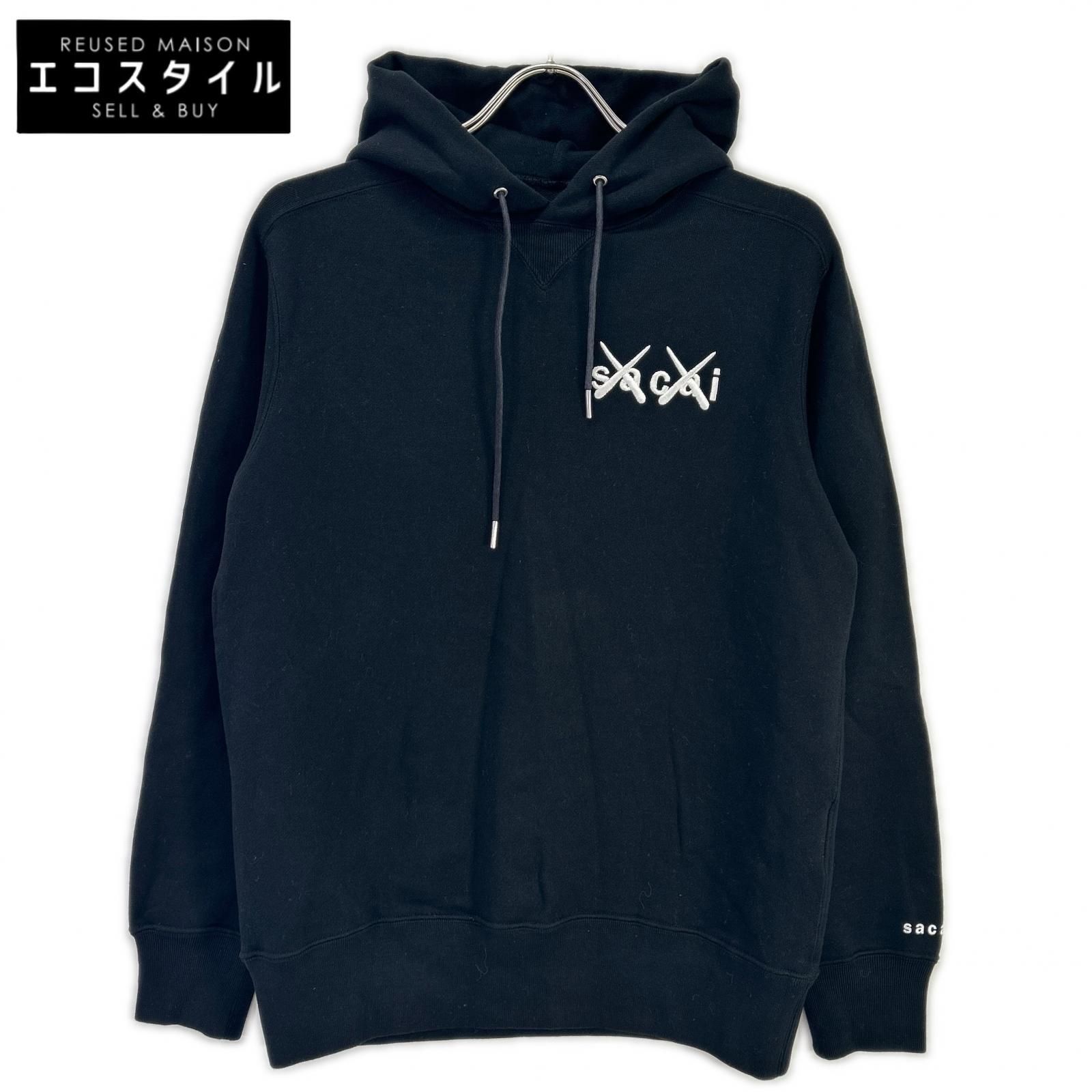 sacai　サカイ　【×KAWS】21年製 21-0283S ブラック ロゴ刺繍 フーディ　1 15,161円