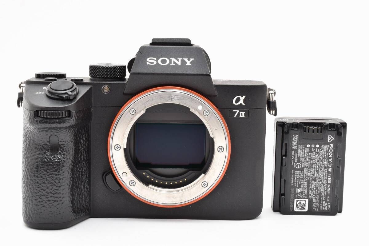 ★良品★《ショット数83,398回》ソニー SONY α7 III ボディ★　YM1589＃98