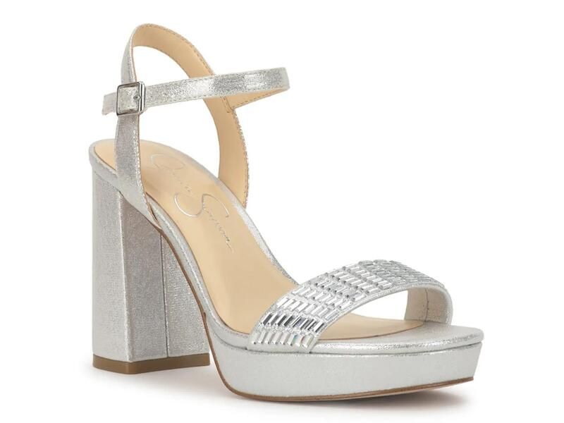 ジェシカシンプソン レディース シューズ サンダル プラットフォーム Jessica SimpsonSkilia Platform Sandal Silver Metallic シルバー