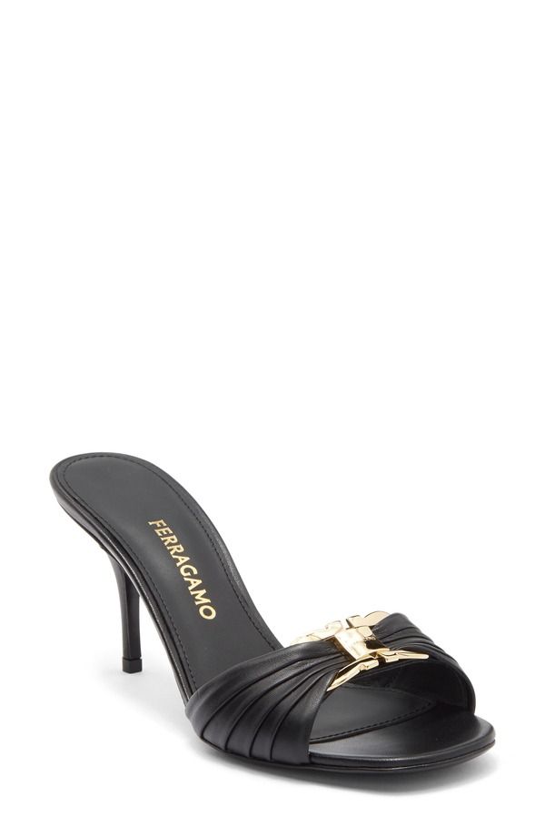 フェラガモ レディース シューズ スニーカー サンダル レザー FERRAGAMO Witty Patent Leather Sandal Women NERO