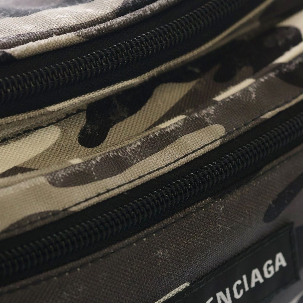 BALENCIAGA (バレンシアガ) EXPLORER エクスプローラー カモフラージュ