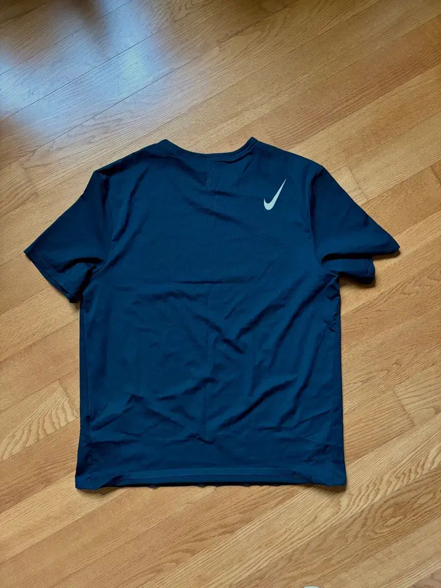 ナイキ エアロスイフト 半袖 XL