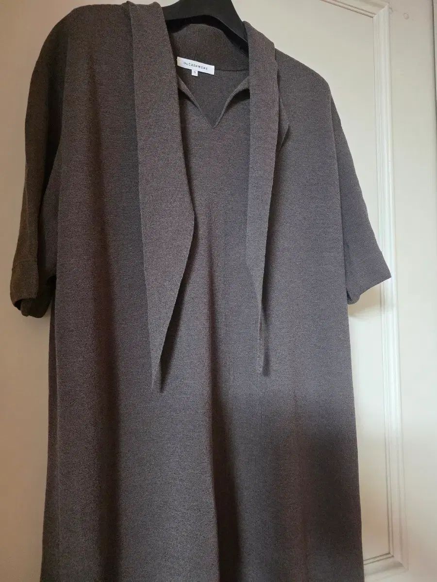 ハン the CASHMERE ONE PIECE ss26