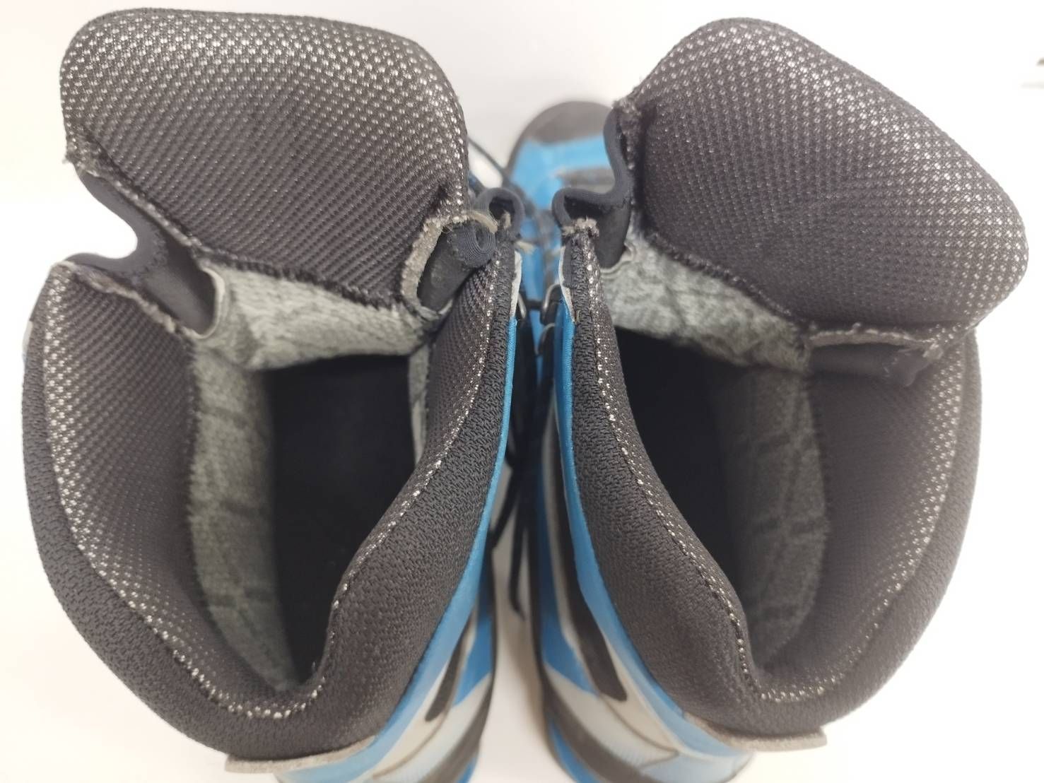 良品】LA SPORTIVA トランゴタワー GTX/登山靴/EU45/29.0～29.5cm相当 