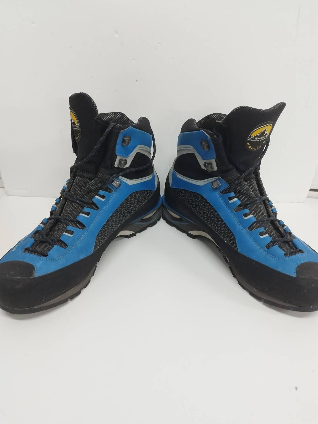 良品】LA SPORTIVA トランゴタワー GTX/登山靴/EU45/29.0～29.5cm相当 