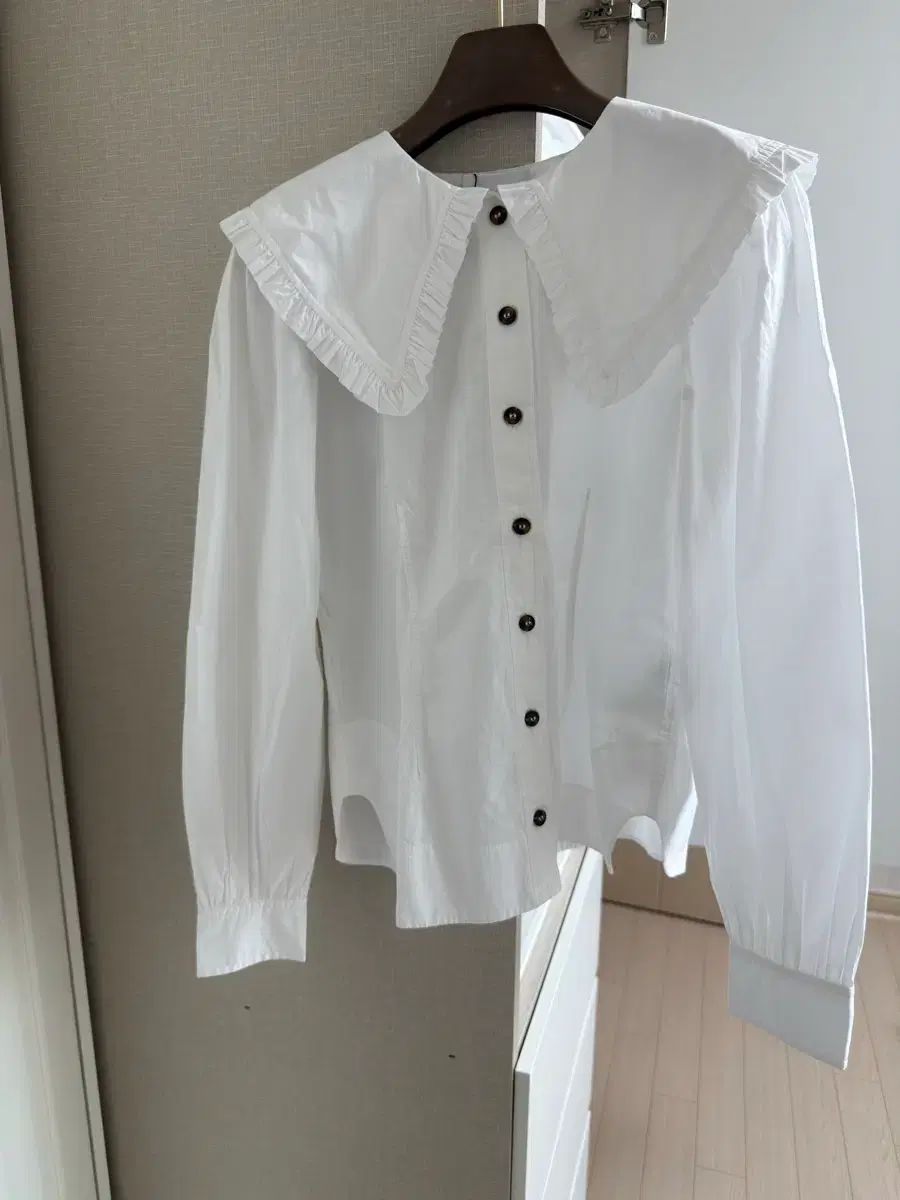 (新品) GANNI ガニー フリル ブラウス 8,593円