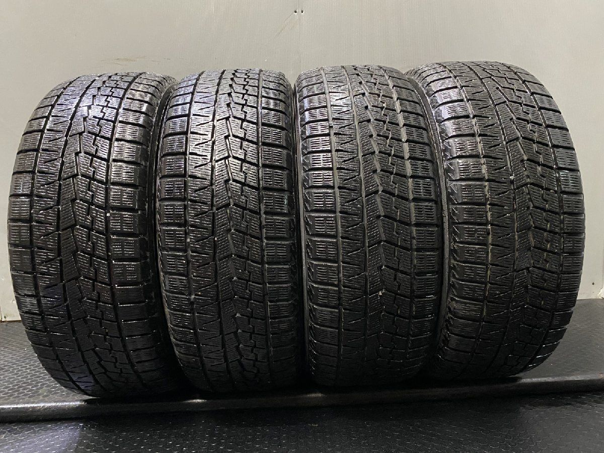 YOKOHAMA ice GUARD iG70 215/55R17 17インチ スタッドレス 4本 21年製 クラウン レクサスHS ヴェゼル エスティマ カムリ等　(KTO862)