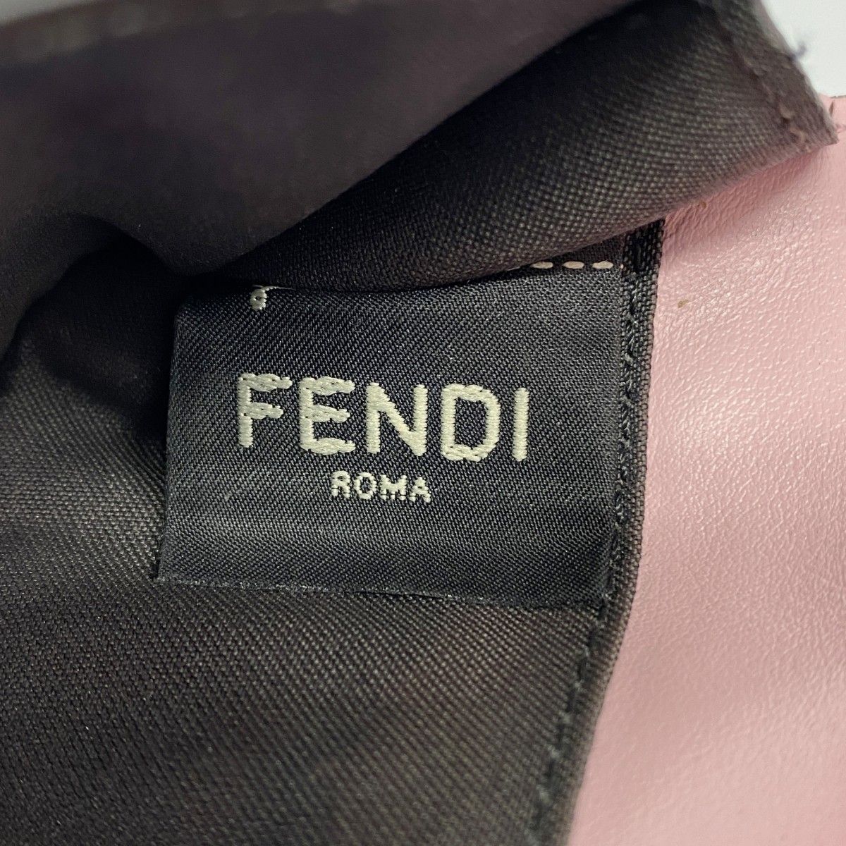 6gb1323】フェンディ 三つ折り財布 レザー ピンク ゴールド金具【中古