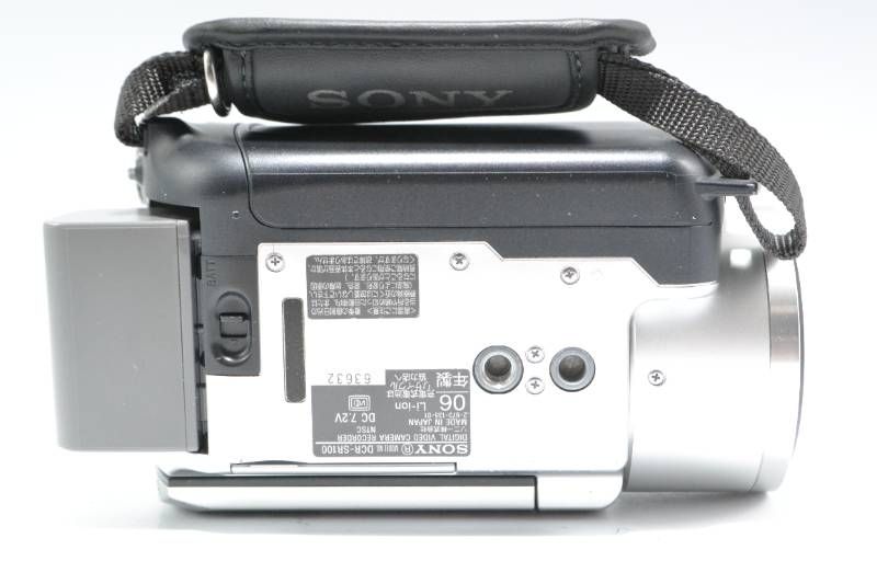 動作OK】SONY DCR-SR100 デジタルビデオ 30GB HDD搭載 SONY DCR-SR100