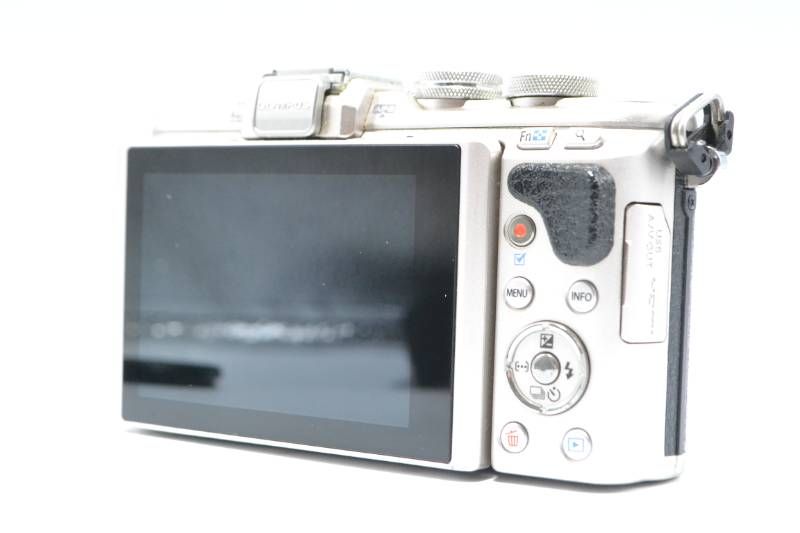 □【動作品】オリンパス OLYMPUS PEN E-PL8 14-42mm EZ レンズキット