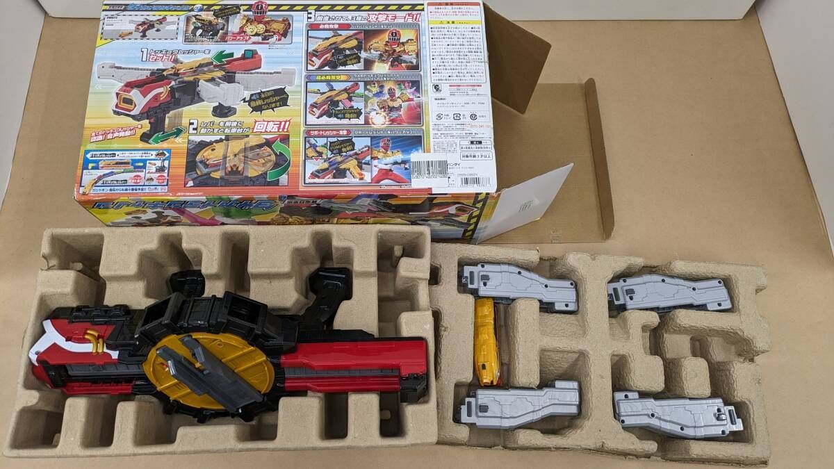MO4-00024 動作未確認 特撮 戦隊ヒーロー関連玩具 まとめ処分 - メルカリ
