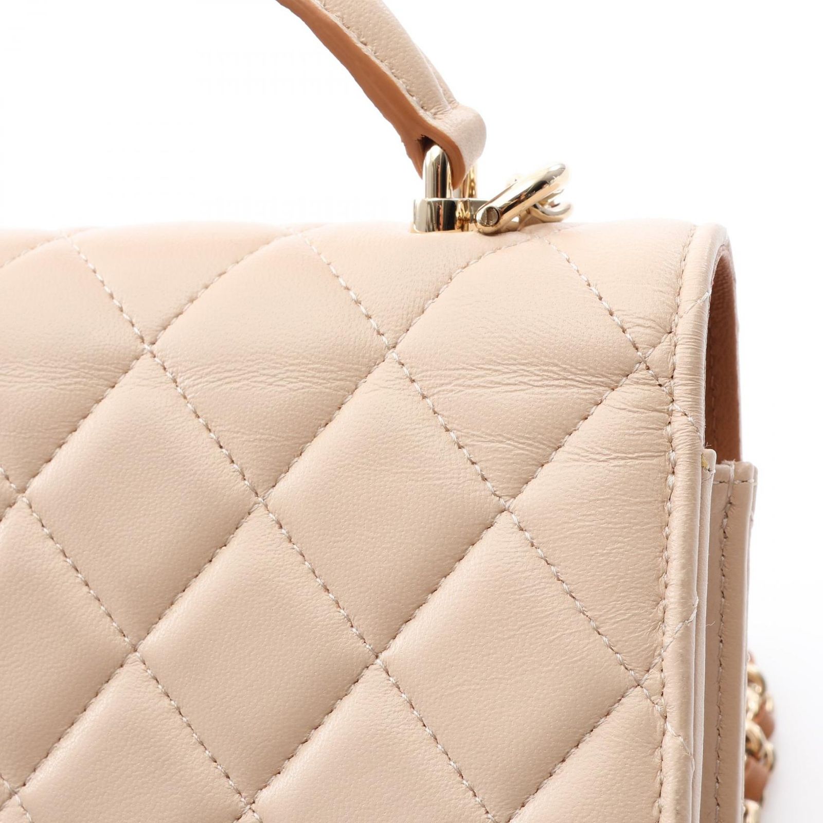シャネル CHANEL ショルダーバッグ マトラッセ フォン ケース AP3226 
