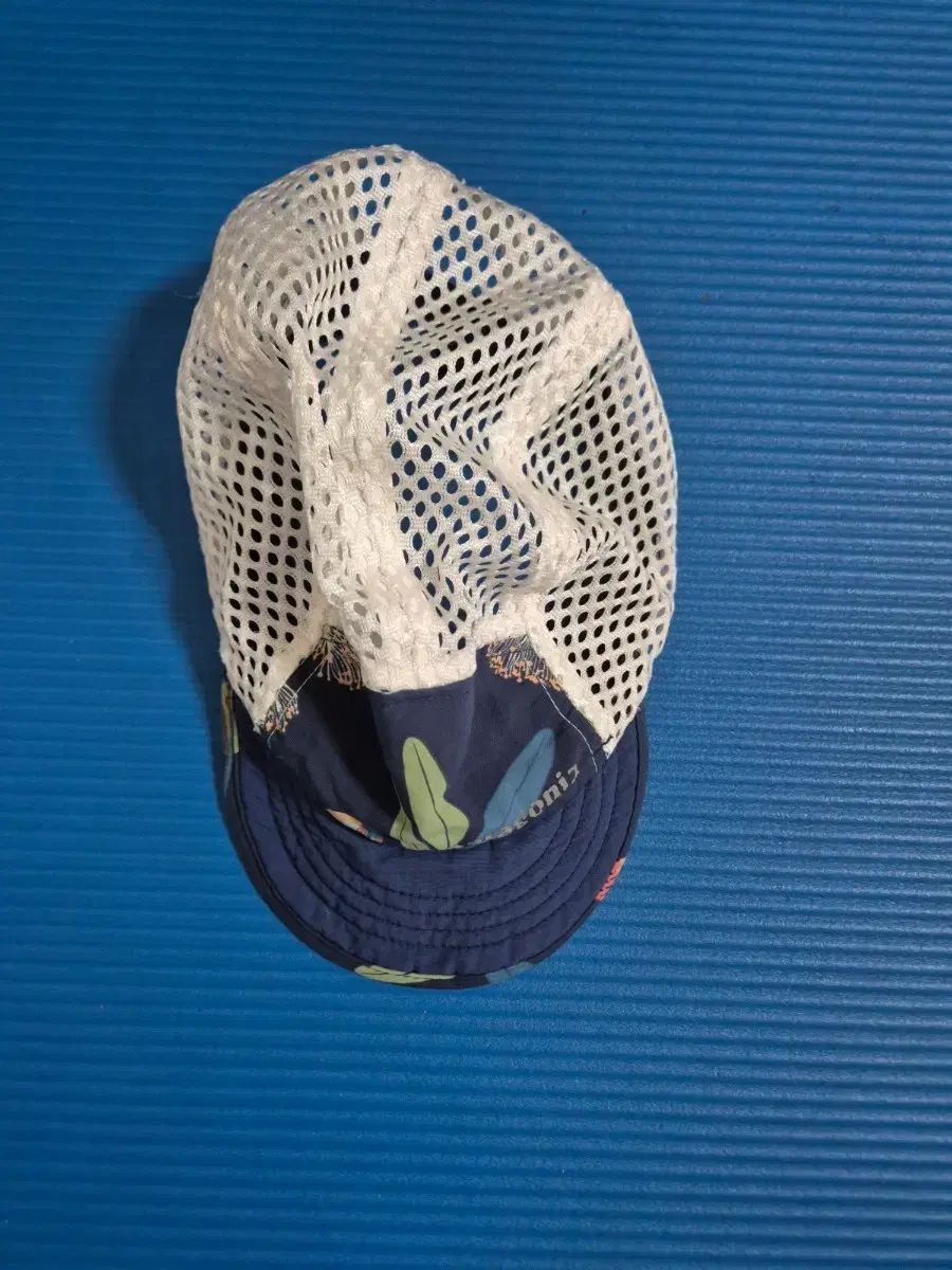 パタゴニア ダックビル メッシュキャップ x NIKE ランニング フライ キャップ 6,420円