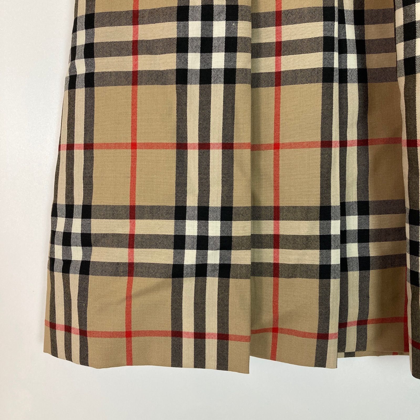 タグ付き BURBERRY ノバチェック柄プリーツスカート レディース