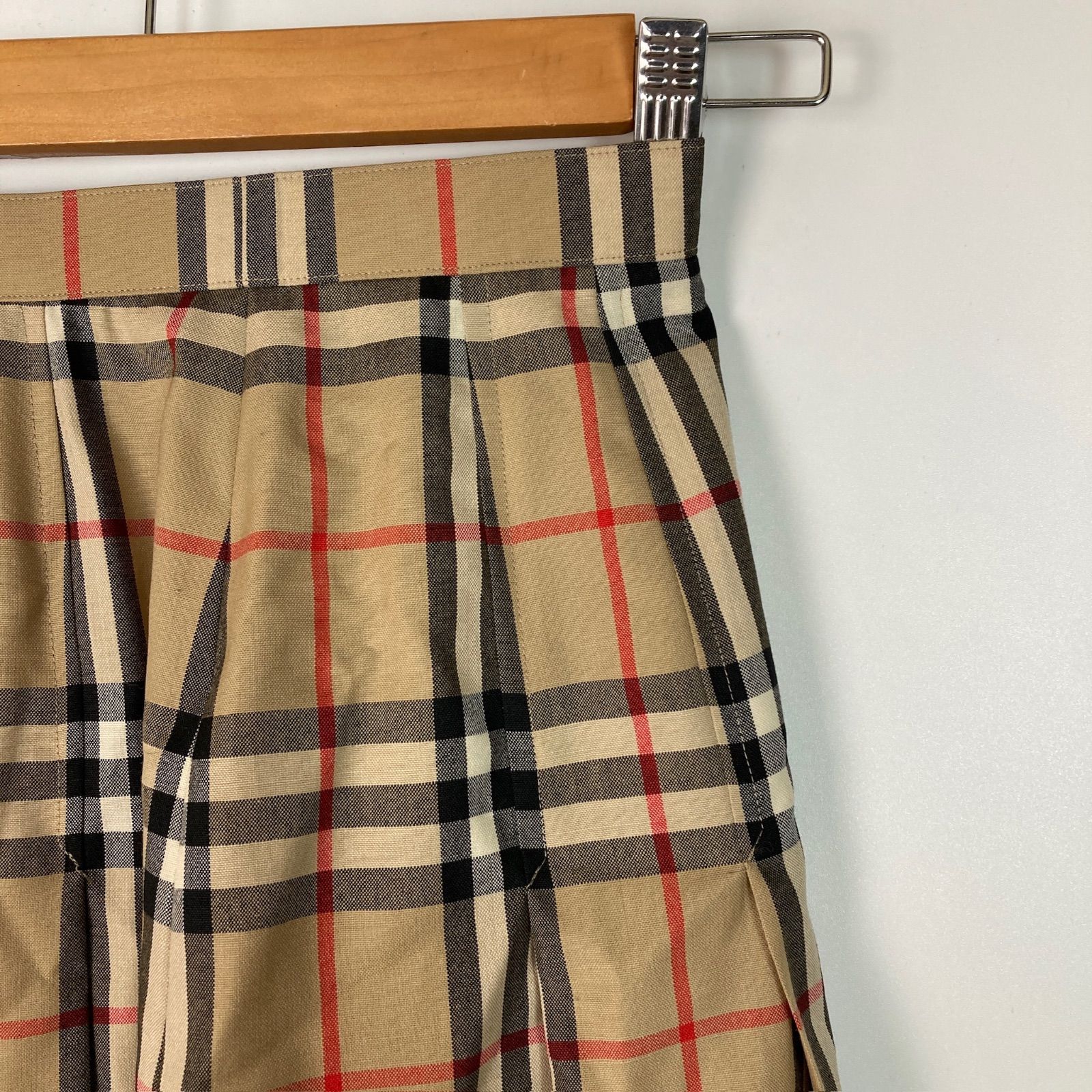 タグ付き BURBERRY ノバチェック柄プリーツスカート レディース