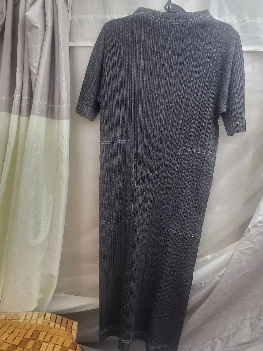 ISSEY MIYAKE プリーツプリーズ デニムONE PIECE 出品 49,922円