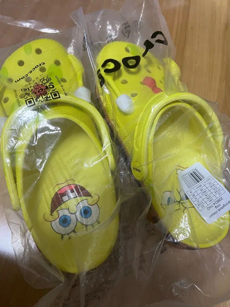 Crocs スポンジボブ クロッグ バナナ