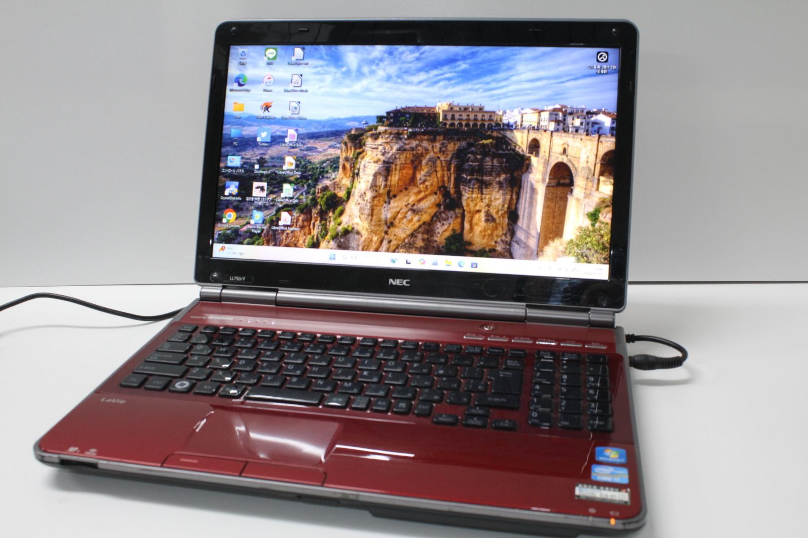 NEC LaVie LL750/F26R 中古 Core i7 SSD480GB - メルカリ