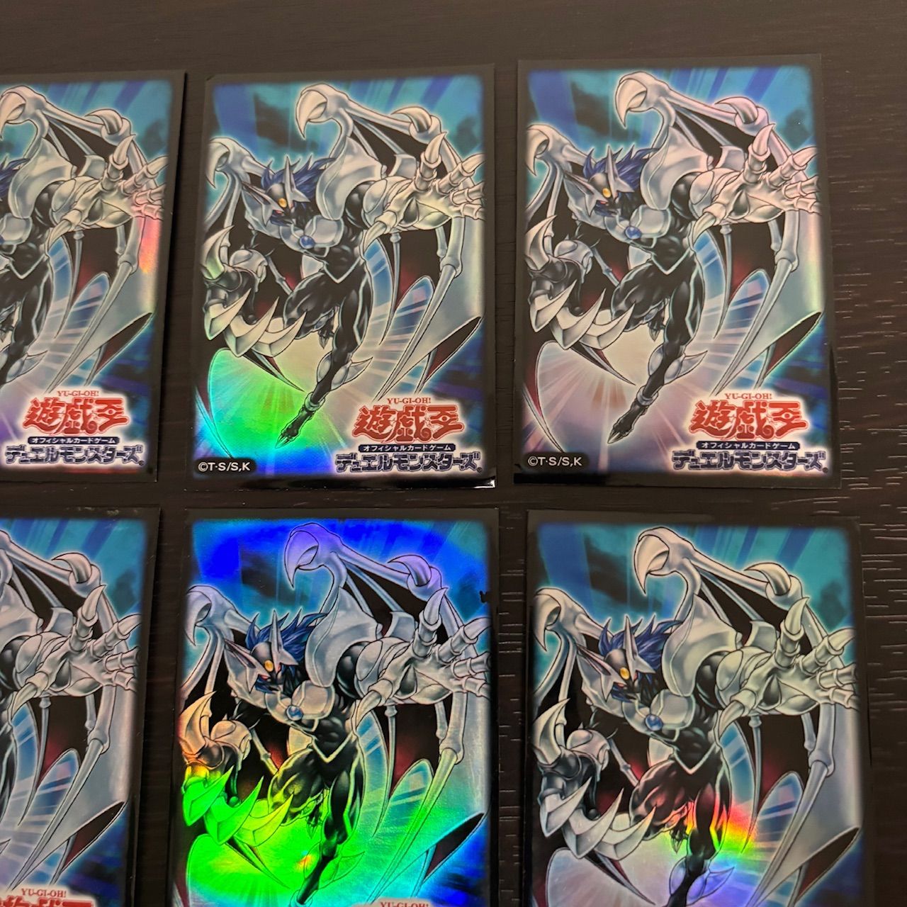遊戯王　カオスネオス　初期スリーブ　50枚 nvq53 カオスネオス スリーブ 15枚 遊戯王 公式 プロテクター