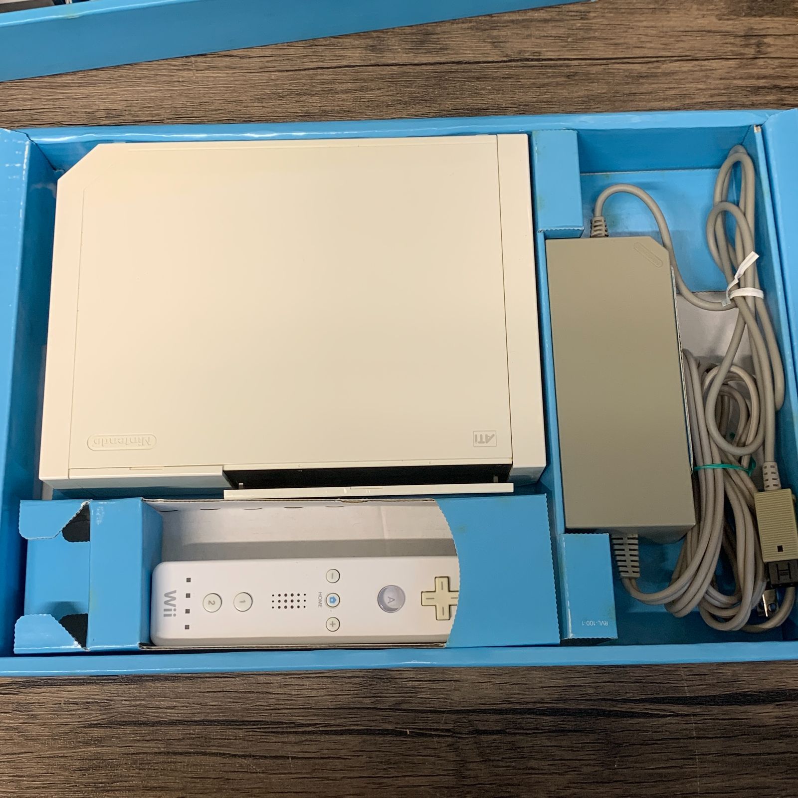 むつ24-070410] Wii本体＋ソフト10本その他周辺機器セット - メルカリ