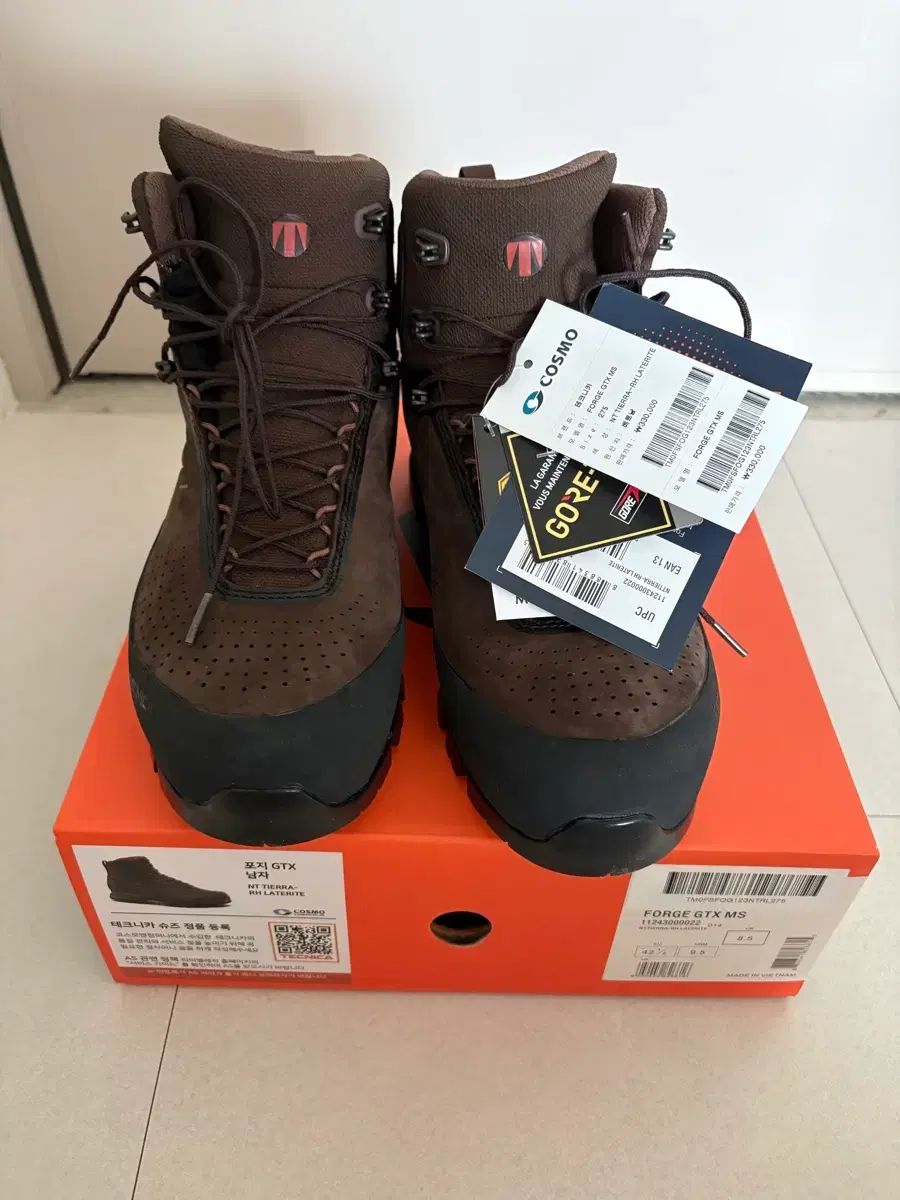 テックニカ ポジ GTX ブラウン 275サイズ 18,441円